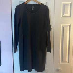 Duluth Trading Company Size L Evergreen